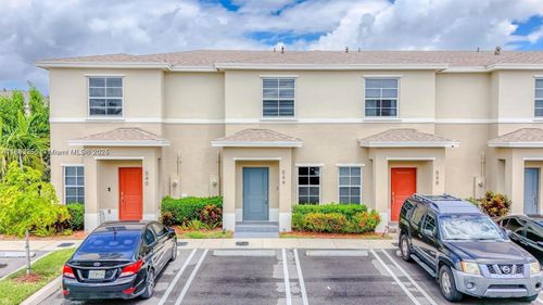 544-544 Ne 4th St, Florida City, FL, 33034-3275 | Card Image