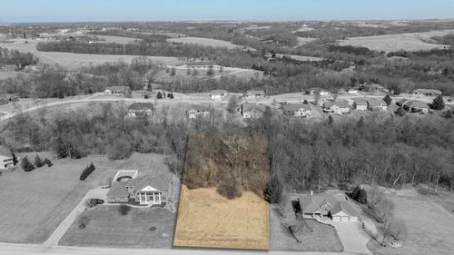 Lot 17 W Michelle Ct, EAST DUBUQUE, IL, 61025-9413 | Card Image