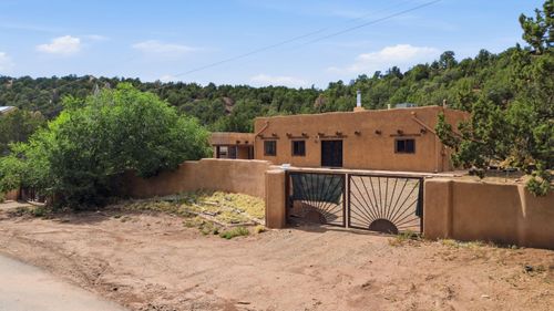 77 Villacitos Rd, Tijeras, NM, 87059-6602 | Card Image