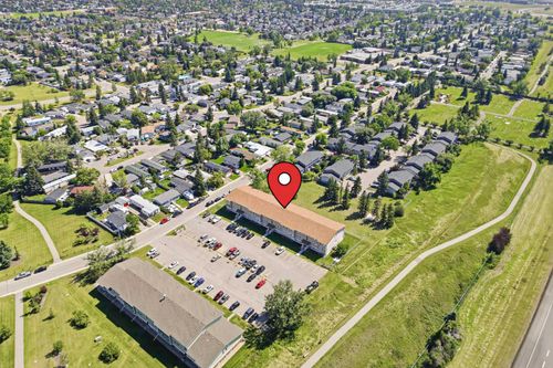 220-101 Big Hill Way Se, Airdrie, AB, T4A1Z7 | Card Image