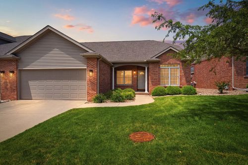 5 Spring Ridge Cir, Bloomington, IL, 61704-9114 | Card Image