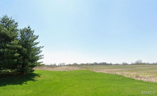 8060 Goshen Rd, Edwardsville, IL, 62025-6902 | Card Image
