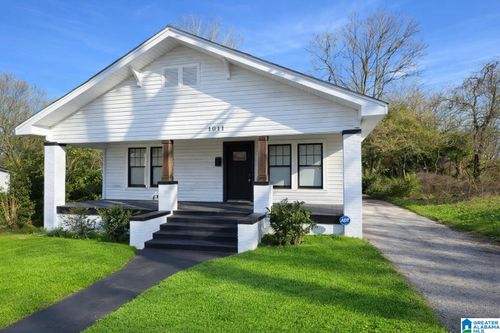 8017 3rd Ave N, Birmingham, AL, 35206-3202 | Card Image