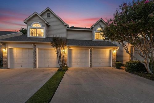 8437 Towneship Ln, Dallas, TX, 75243-8040 | Card Image