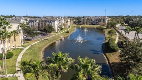 2302-7801 Point Meadows Dr, Jacksonville, FL, 32256-9133 | Card Image