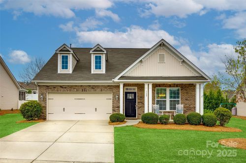 1129 Black Walnut Rd, Clover, SC, 29710-8868 | Card Image