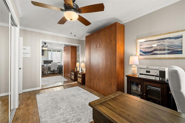 Smart, space saving features | Image 22
