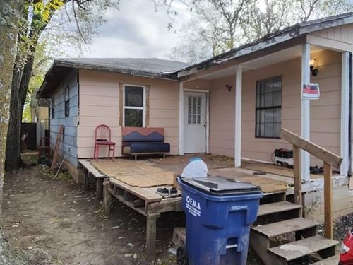 607 W Cheyenne St, El Reno, OK, 73036-1621 | Card Image