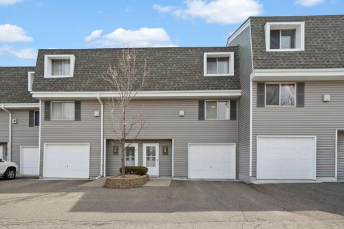 418 Dorland Pl, Maplewood, MN, 55119 | Card Image