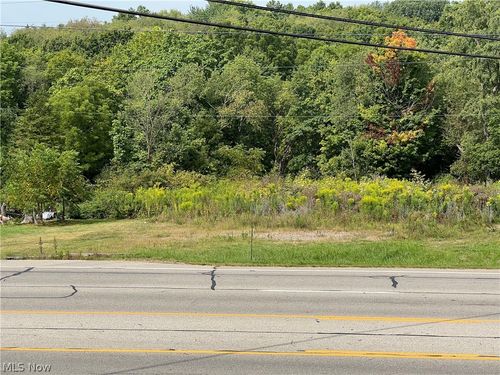 4550 Belmont, Youngstown, OH, 44505 | Card Image