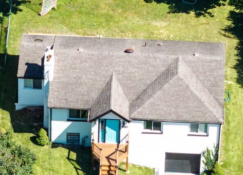 473 Sleepy Hollow Rd, Mt. Lebanon, PA, 15228-2636 | Card Image