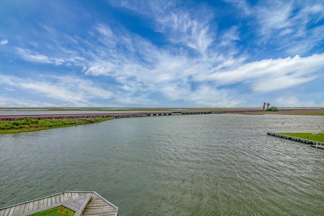 354 Ling Street, House other with 3 bedrooms, 3 bathrooms and 1 parking in Bayou Vista TX | Image 46