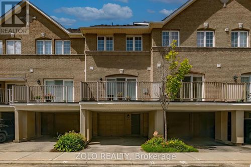 26-23 Observatory Lane, Richmond Hill, ON, L4C0M7 | Card Image