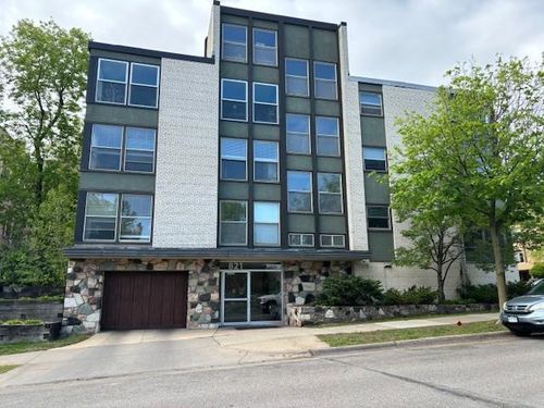apt-104-821 Douglas Ave, Minneapolis, MN, 55403-3119 | Card Image