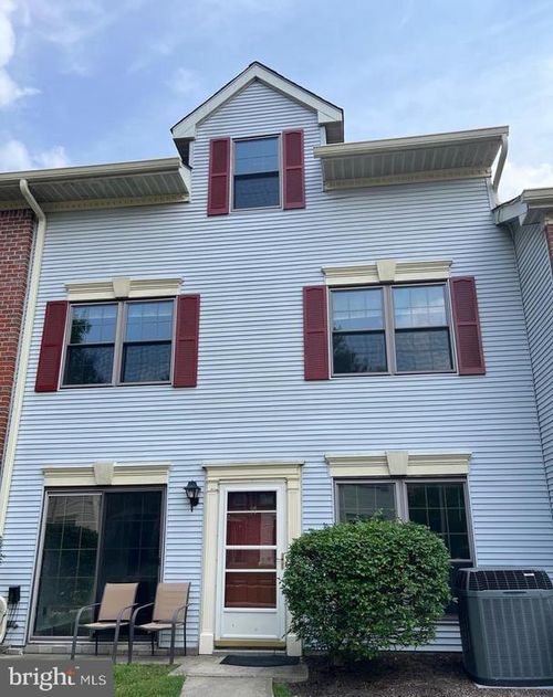 90 Drewes Ct, LAWRENCEVILLE, NJ, 08648-2631 | Card Image
