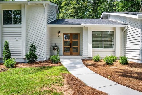 3469 Winter Hill Dr, Marietta, GA, 30062-1245 | Card Image