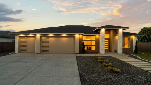 5201 W Henry Ct, Pasco, WA, 99301 | Card Image