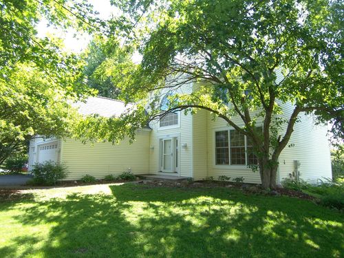 937 Briar Glen Ln, Woodbury, MN, 55129-8574 | Card Image