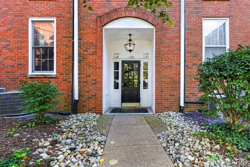 1138 S Mason Rd, Saint Louis, MO, 63131-1039 | Card Image