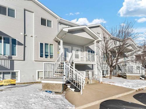 162 Northlands Pt Ne, Medicine Hat, AB, T1C0C6 | Card Image