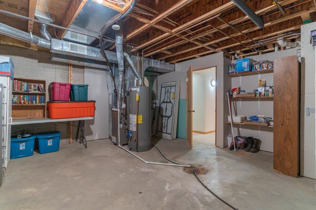 2912 W 4 Th St, Condo with 3 bedrooms, 2 bathrooms and null parking in Cedar Falls IA | Image 29