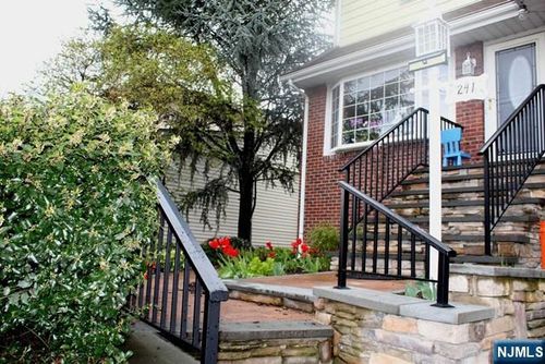 241 Westminster Pl, Lodi, NJ, 07644-1115 | Card Image