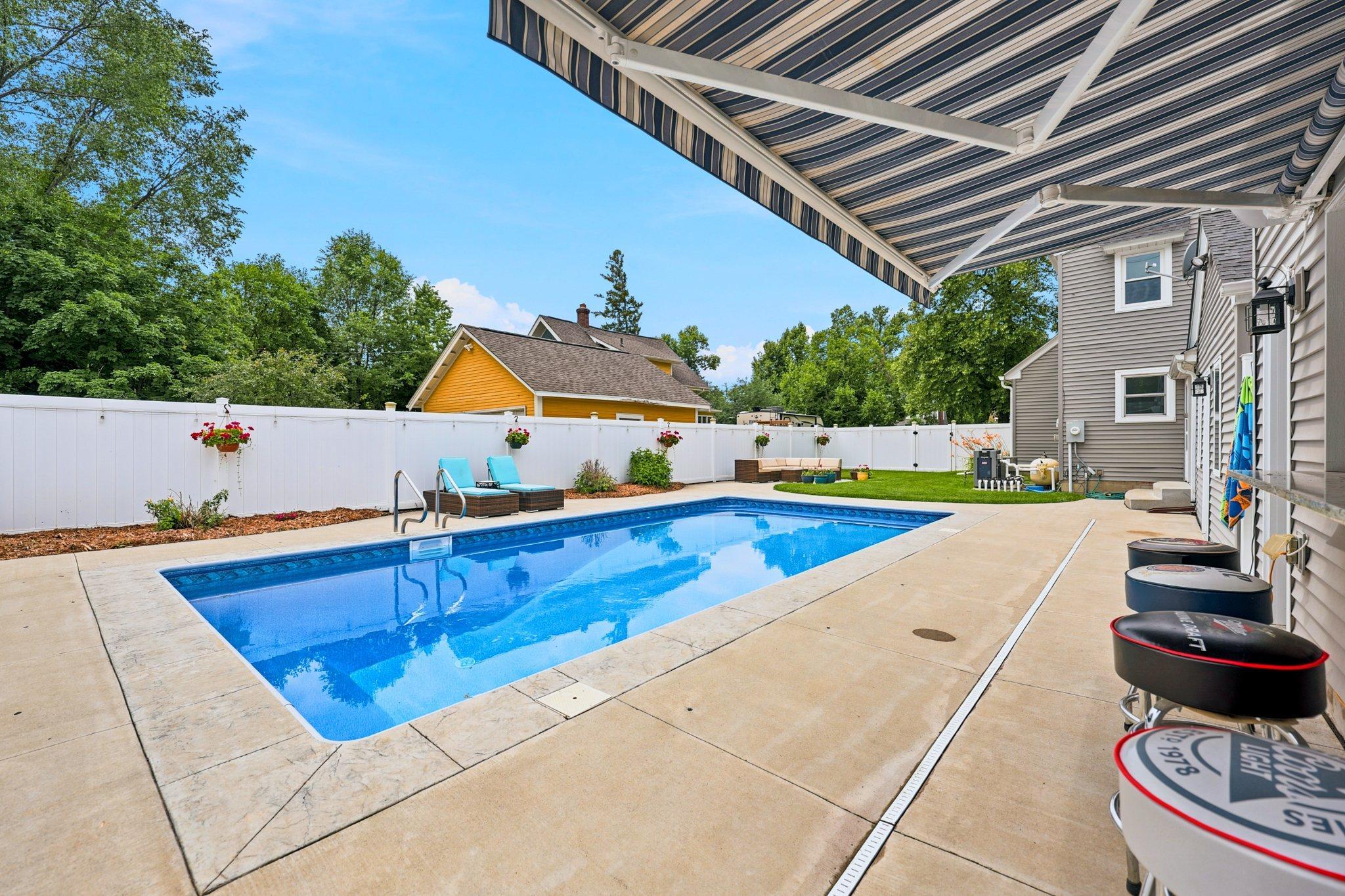 Residential in Robbinsdale 3