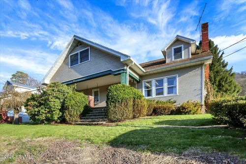 1252 Trevorton Rd, Coal Township, PA, 17866-7707 | Card Image