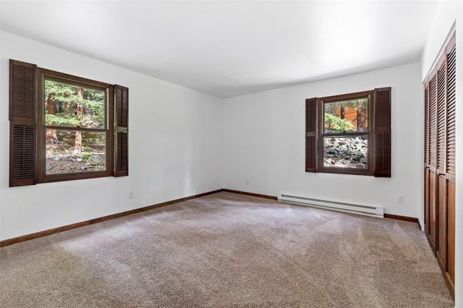 Bedroom 3 - 2 bedrooms on main level off kitchen | Image 31