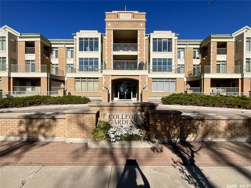 212-2050 College Ave, Regina, SK, S4P4M3 | Card Image