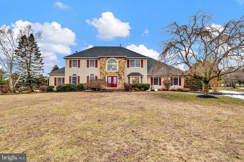 10 Madaket Ln, Pennington, NJ, 08534-3908 | Card Image