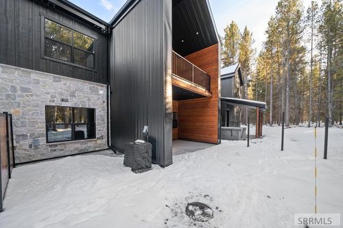 4347 Yeti Ln, Island Park, ID, 83429 | Card Image