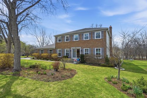 5 Middlebury Ln, Lincolnshire, IL, 60069-4027 | Card Image