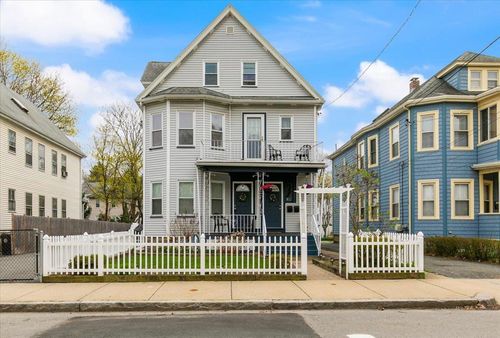 52-50-52 Bainbridge St, Malden, MA, 02148-3012 | Card Image