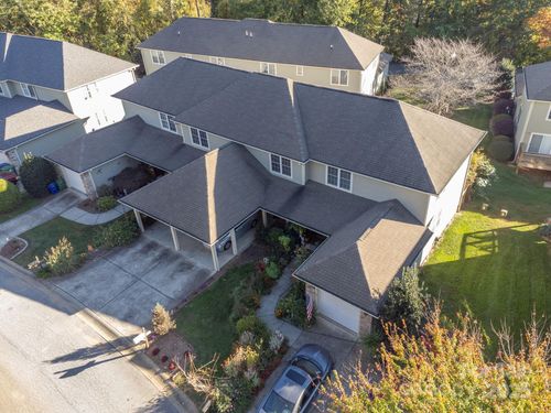 16 Aberdeen Dr, Arden, NC, 28704-9243 | Card Image