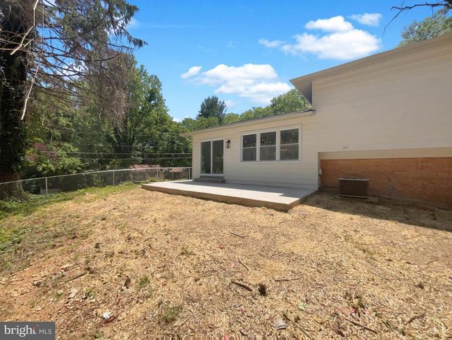 7804 Alberta Ct, House other with 5 bedrooms, 3 bathrooms and null parking in SPRINGFIELD VA | Image 8