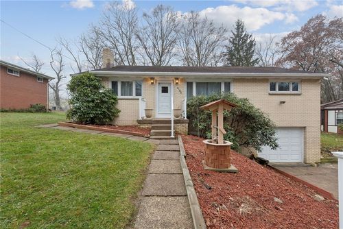 4186 Finleyville Elrama Rd, Finleyville, PA, 15332-3125 | Card Image