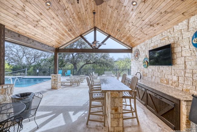 274 Mountain Laurel Ln, House other with 5 bedrooms, 6 bathrooms and null parking in Concan TX | Image 39