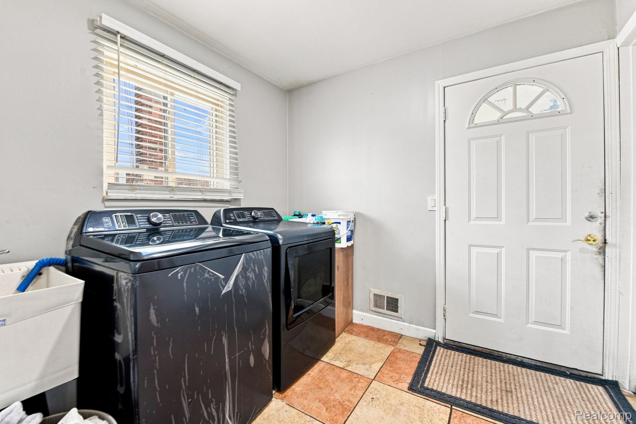 Residential in Sterling Heights 4