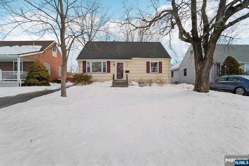 187 Olive Ave, Pompton Lakes, NJ, 07442-1534 | Card Image