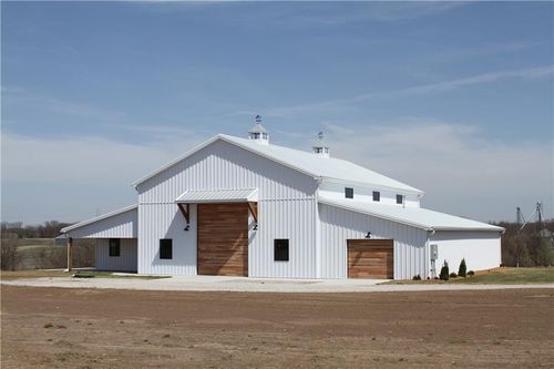 35604 W 151st St, Gardner, KS, 66030-2222 | Card Image