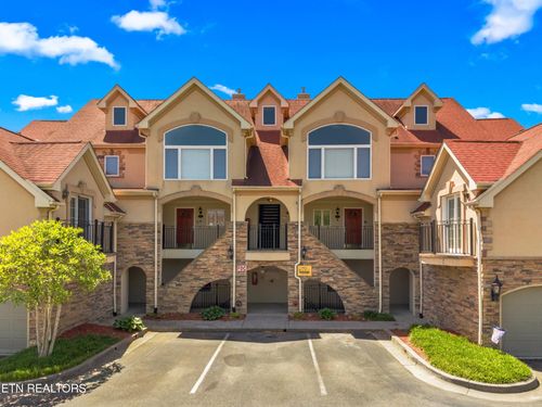 b101-601 River Place Way, Sevierville, TN, 37862-5441 | Card Image