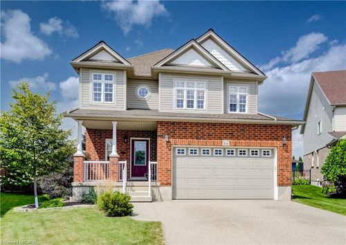 64 Kropf Dr, Baden, ON, N3A4S3 | Card Image