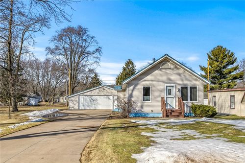 308 Cobban Street, Chippewa Falls, WI, 54729 | Card Image