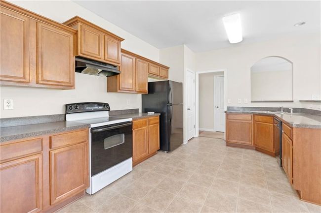 6742 Grand Hickory Dr, House other with 4 bedrooms, 3 bathrooms and null parking in Braselton GA | Image 9