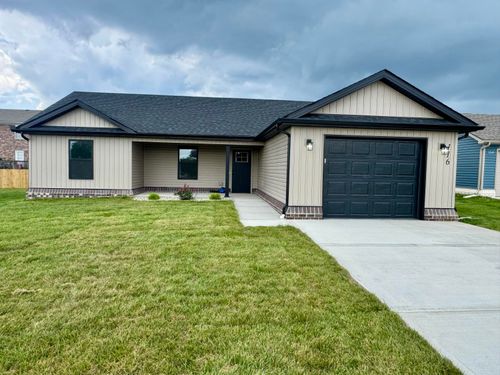 116 Bow Bridge Dr, Berea, KY, 40403-6599 | Card Image