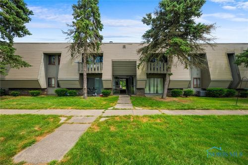 apt-a14-6201 Garden Rd, Maumee, OH, 43537-1508 | Card Image
