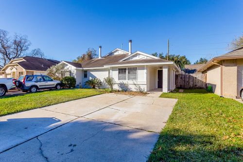 5115 Beaverhollow Dr, Houston, TX, 77084-3085 | Card Image