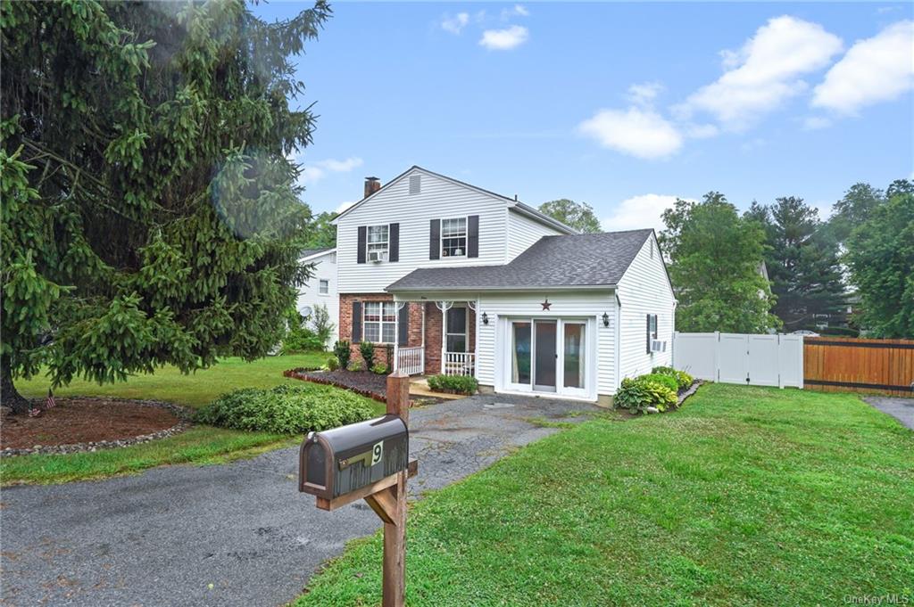 Edmunds Ln, Walden, NY 12586