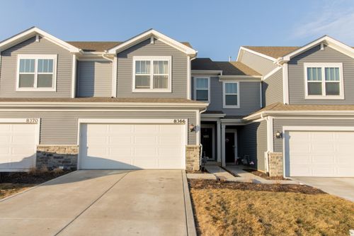 8366 Kannon Dr, Lowell, IN, 46356 | Card Image